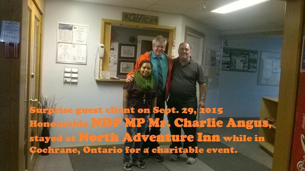 North Adventure Inn Cochrane Bagian luar foto